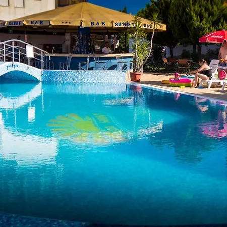 Sunny Szálloda 4*