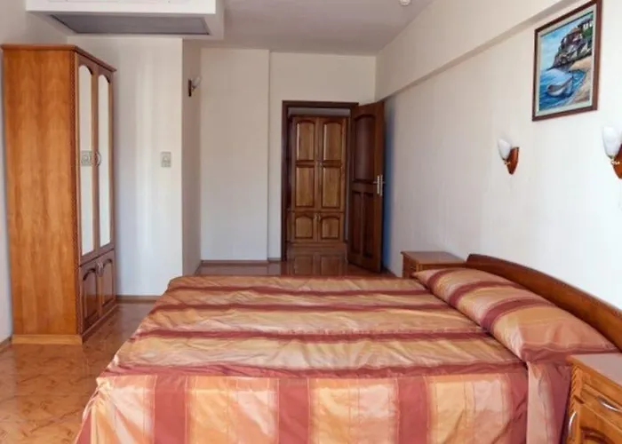 Sunny Отель Созополь