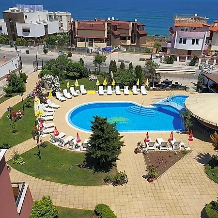 Sunny Hotel