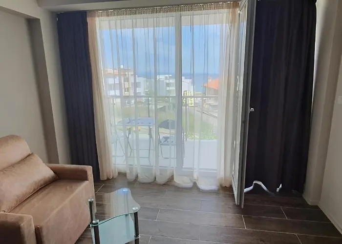 Ξενοδοχείο Sunny 4*